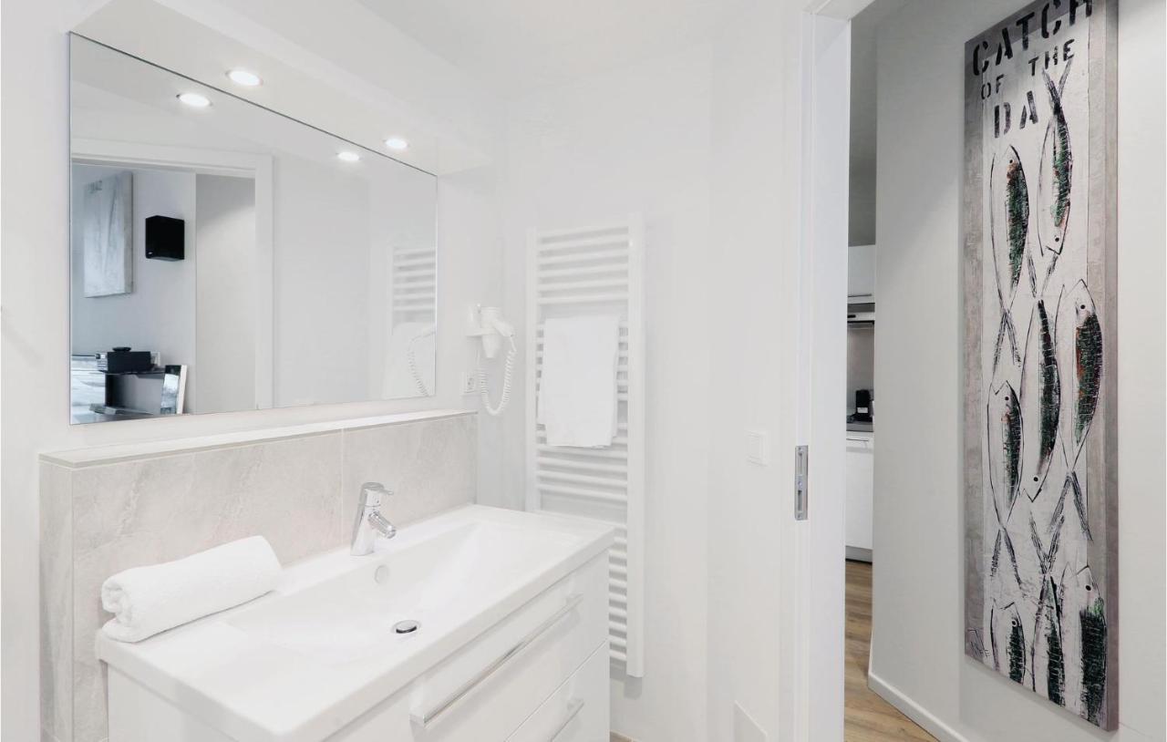 1 Bedroom Gorgeous Apartment In Luebeck Travemuende Exterior foto